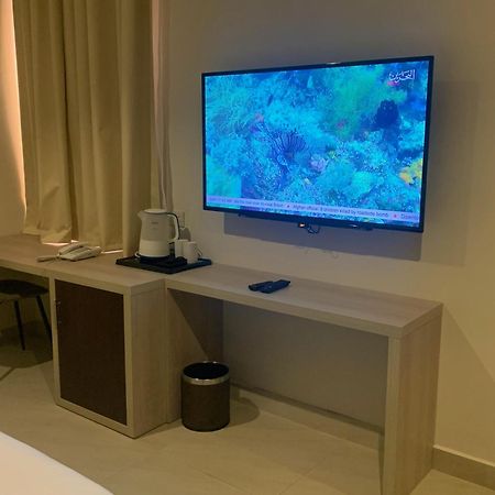 クウェート The Lofts Kuwait Fintasホステル エクステリア 写真