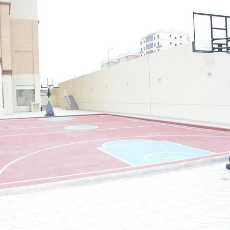 クウェート The Lofts Kuwait Fintasホステル エクステリア 写真
