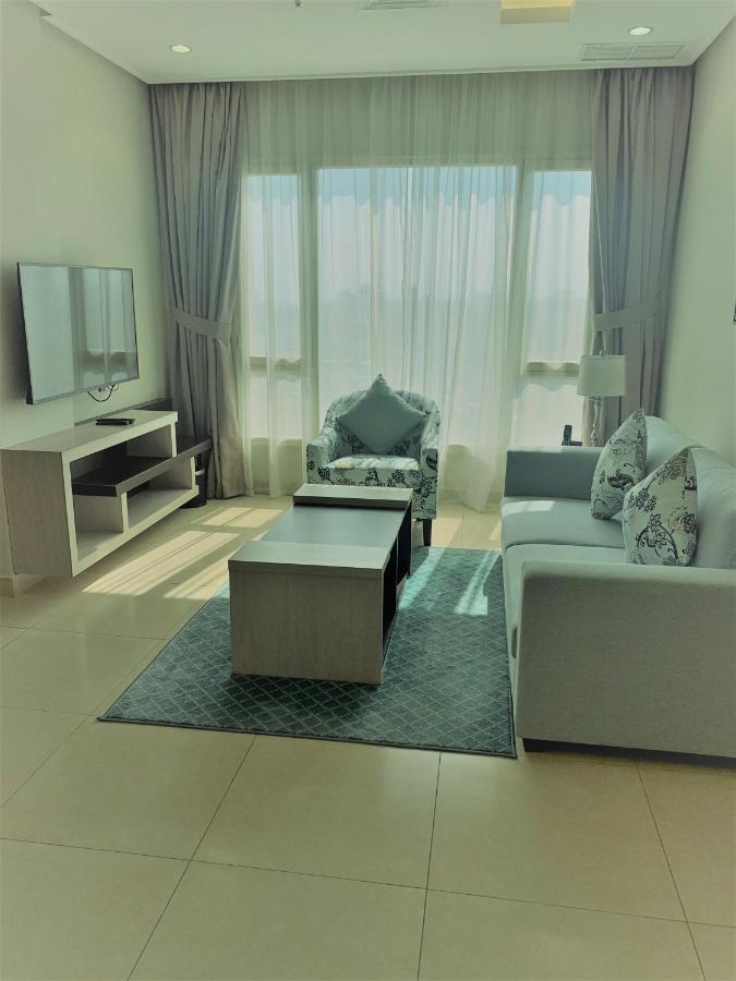 クウェート The Lofts Kuwait Fintasホステル エクステリア 写真